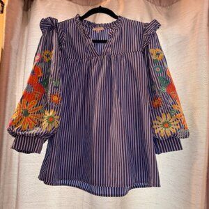 Gorgeous Size L JODIFL Blouse, perfect for Spring/Easter!